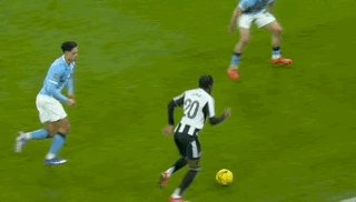 开云APP-【联赛杯】马尔穆什双响，曼城两回合5-1纽卡进决赛