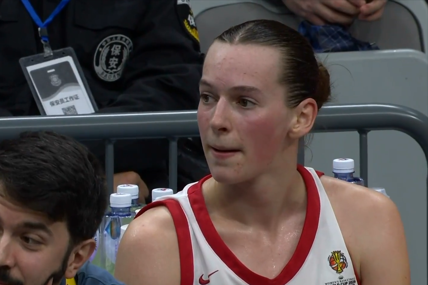 开云体育-中国女篮：2大问题险输球，2球员发挥不佳，陈玉婕成奇兵