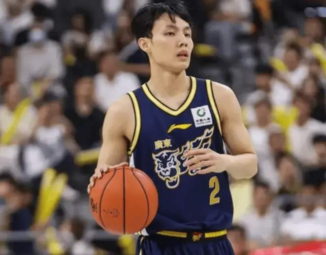 开云APP-广东胜江苏2喜2忧!张皓嘉奇兵,徐杰小胡难得齐爆,萨林杰防守糟|崔永熙|胡明轩|杜锋|季后赛|CBA_新浪体育_新浪新闻